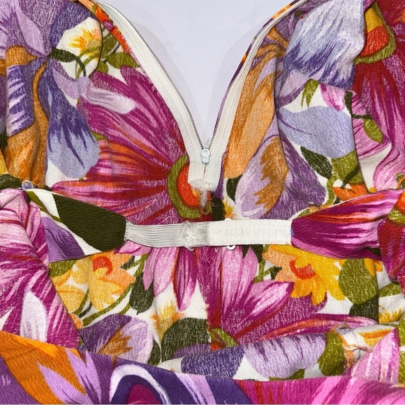 Vintage Alice Polynesian Floral Dress - Picture 6 of 9